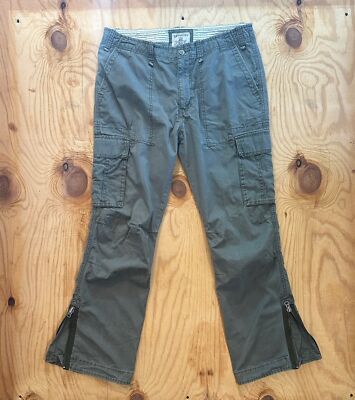Express Men’s Y2K 00s Zippered Flare Cargo Pants