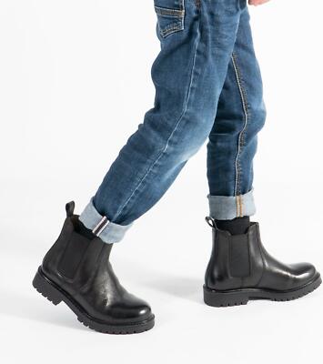 dr martens banzai youth