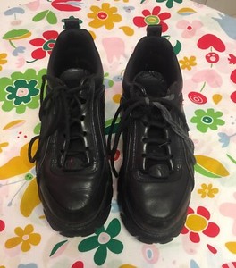 windsor smith lupe black