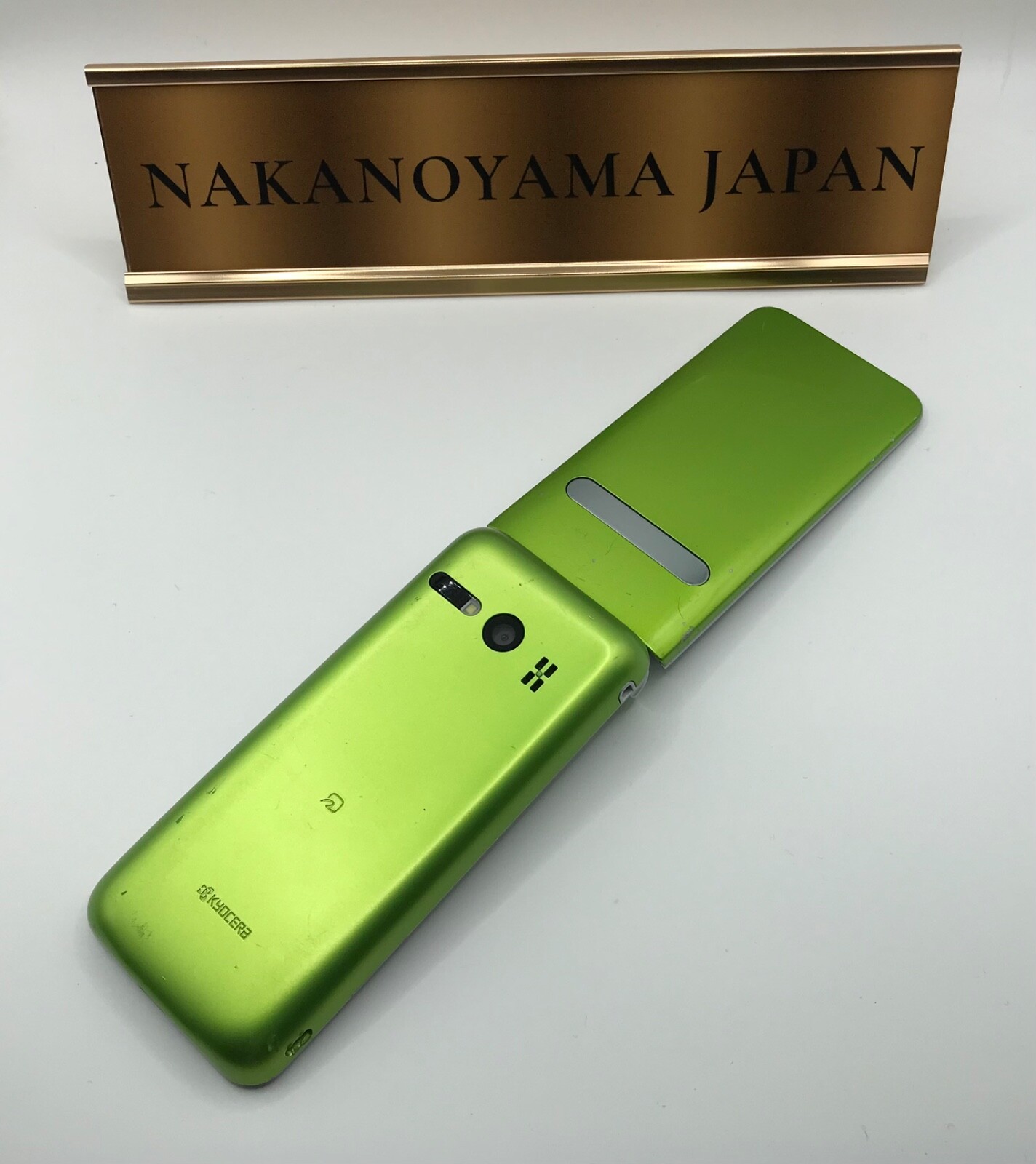 au  KYF37 グリーン 京セラ GRATINA KYF37 [グリーン] 価格比較 - 価格.com