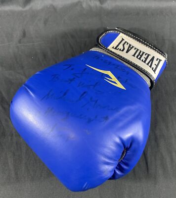  MICHAEL MOORER 3X HEAVYWEIGHT CHAMP-SIGNED EVERLAST BOXING GLOVE RARE  