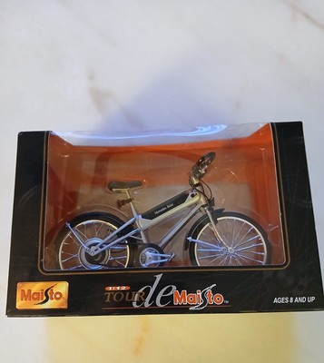 Tour de Maisto 1:12 Die Cast Metal Mercedes-Benz Hybrid Bike Bicycle - Unopened