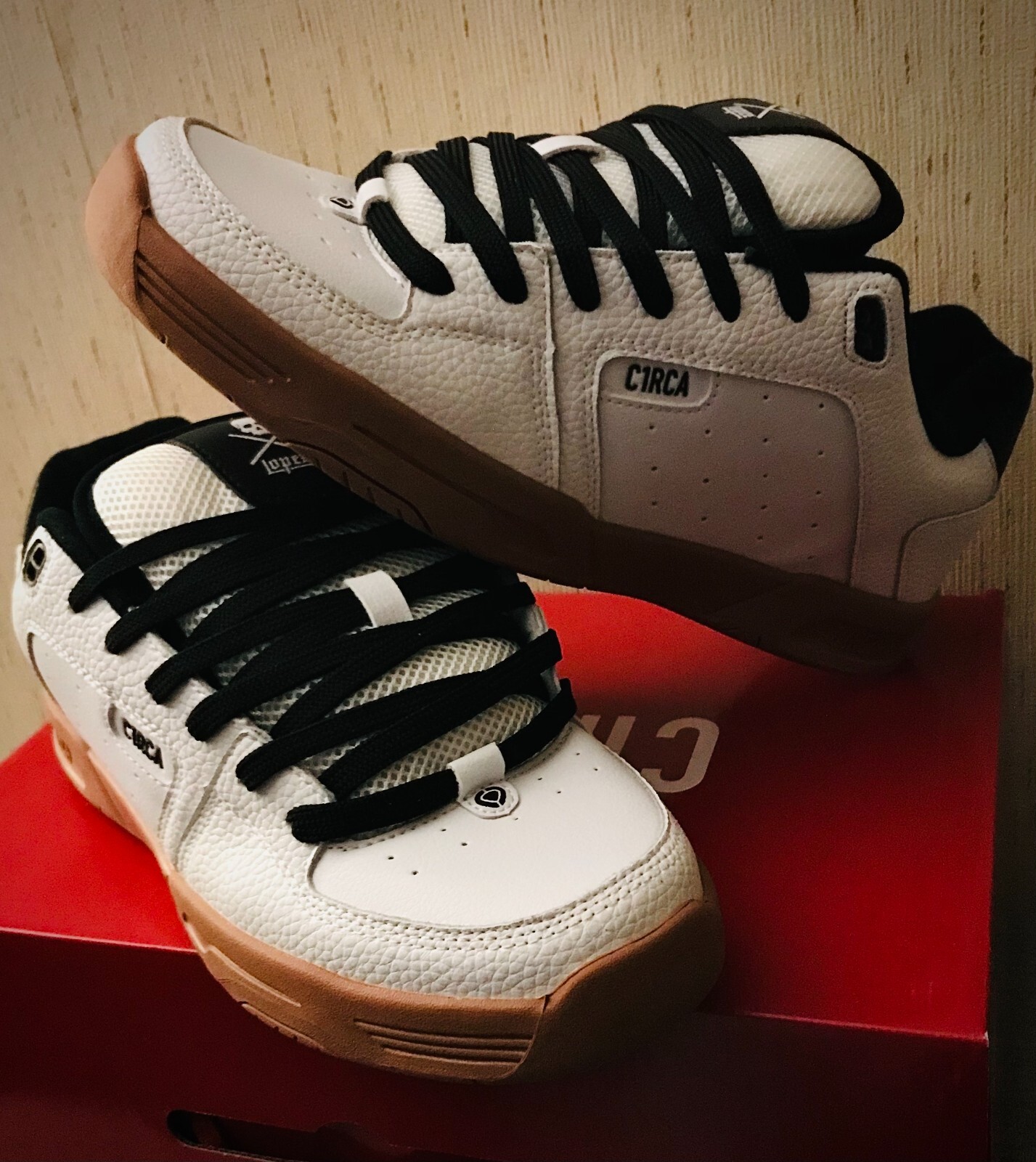 Circa C1rca Adrian Lopez 805 Pro Model Skate Shoes White/Gum Circa C1rca Adrian Lopez 805 Pro Model Skate Shoes White/Gum
