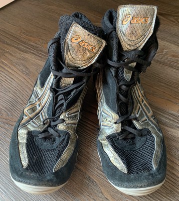 asics cael sanderson wrestling shoes