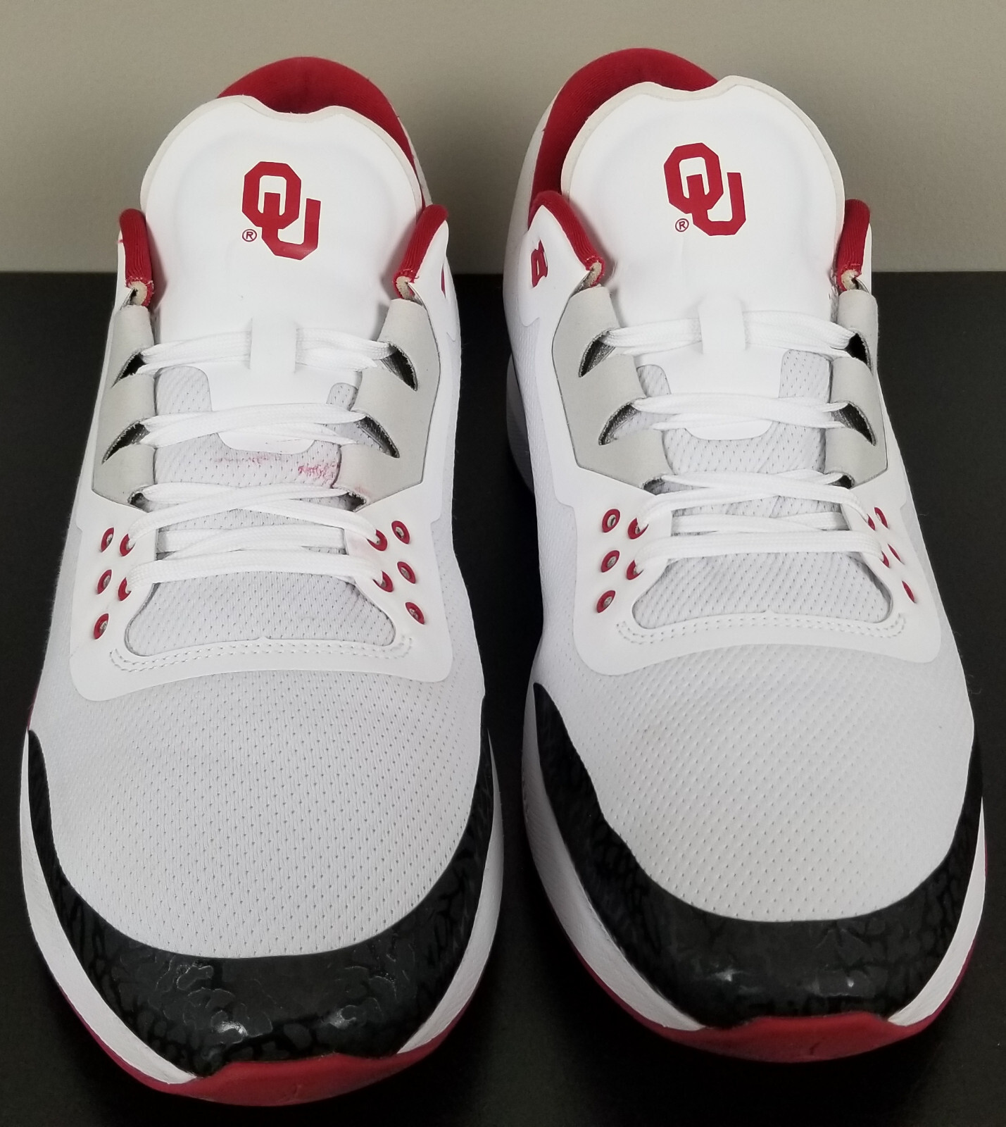 JORDAN OKLAHOMA SOONERS TRAINER RUNNING SHOES TEAM ISSUED