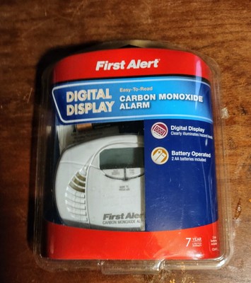 First Alert Digital Display Carbon Monoxide Alarm