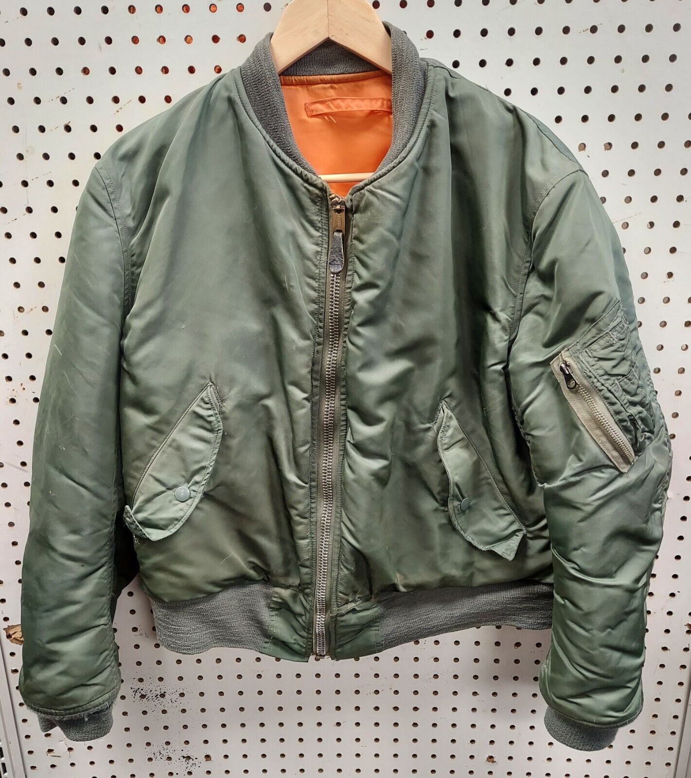 Vintage Vietnam War USAF MA-1 Intermediate Flyers Jacket Vintage Vietnam War USAF MA-1 Intermediate Flyers Jacket