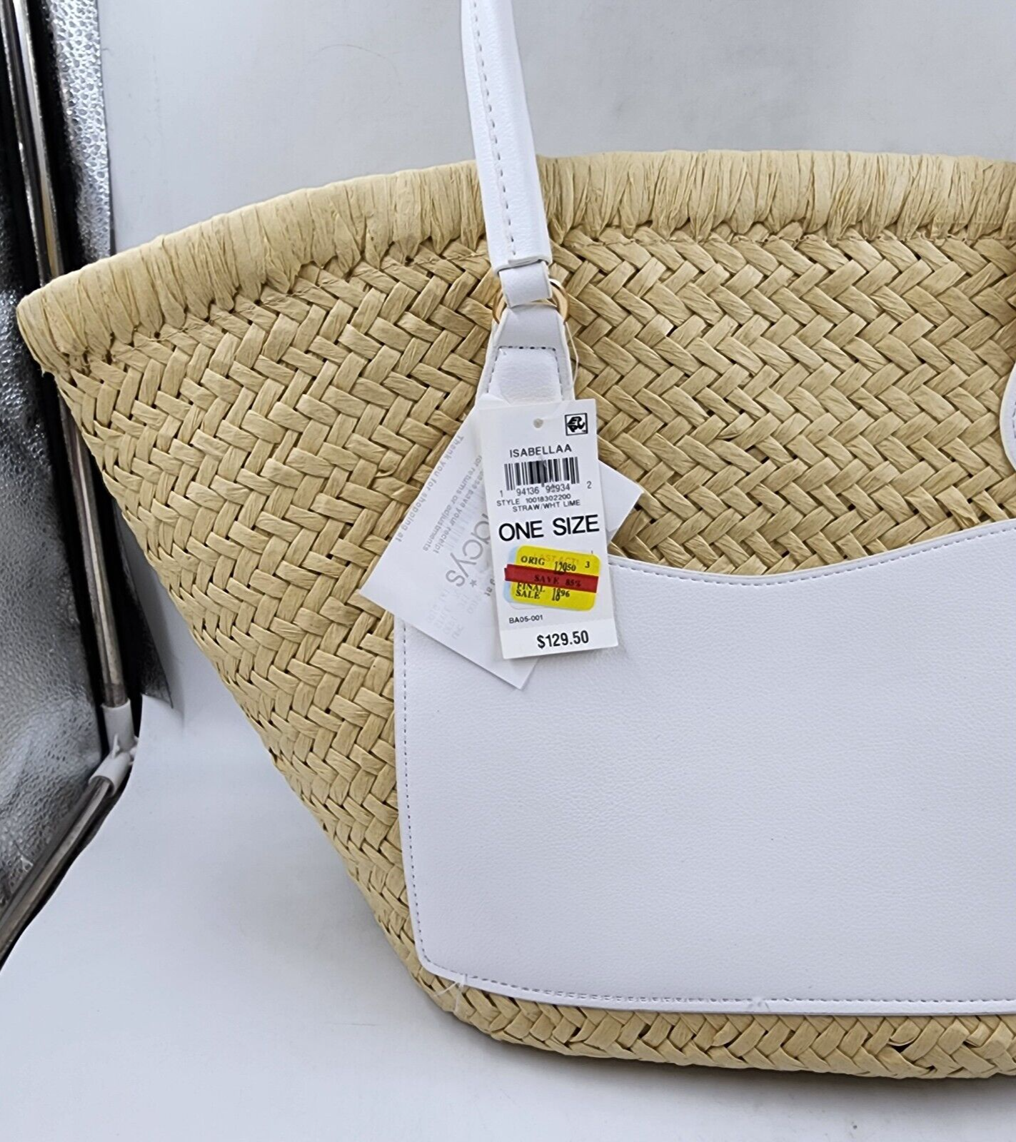 On 34th Isabellaa Straw Medium Drawstring Tote Bag Women's One Size Straw/White - Picture 5 of 14