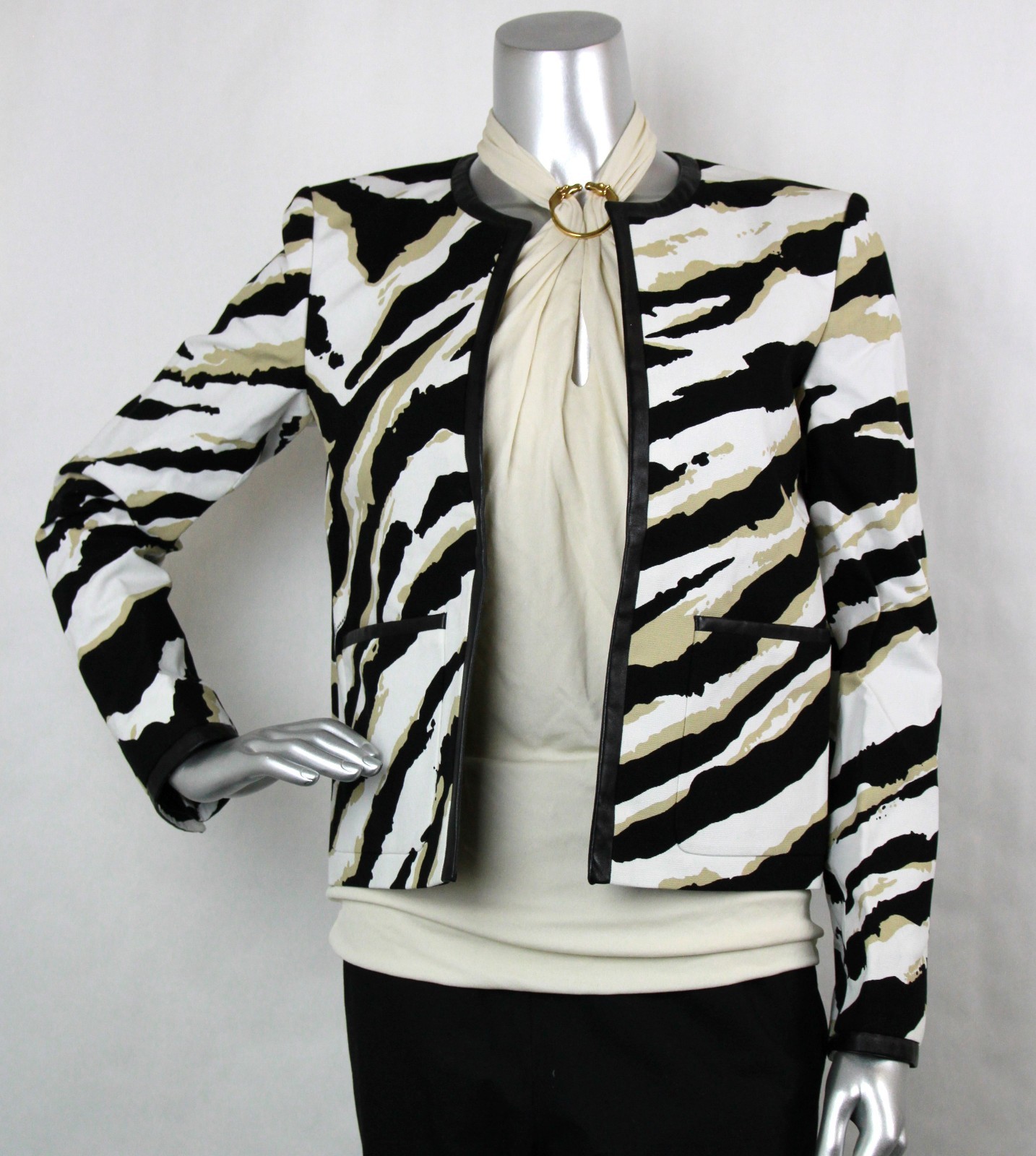 Gucci ジャケット size42 Technical jersey half zip jacket in black | GUCCI® SI