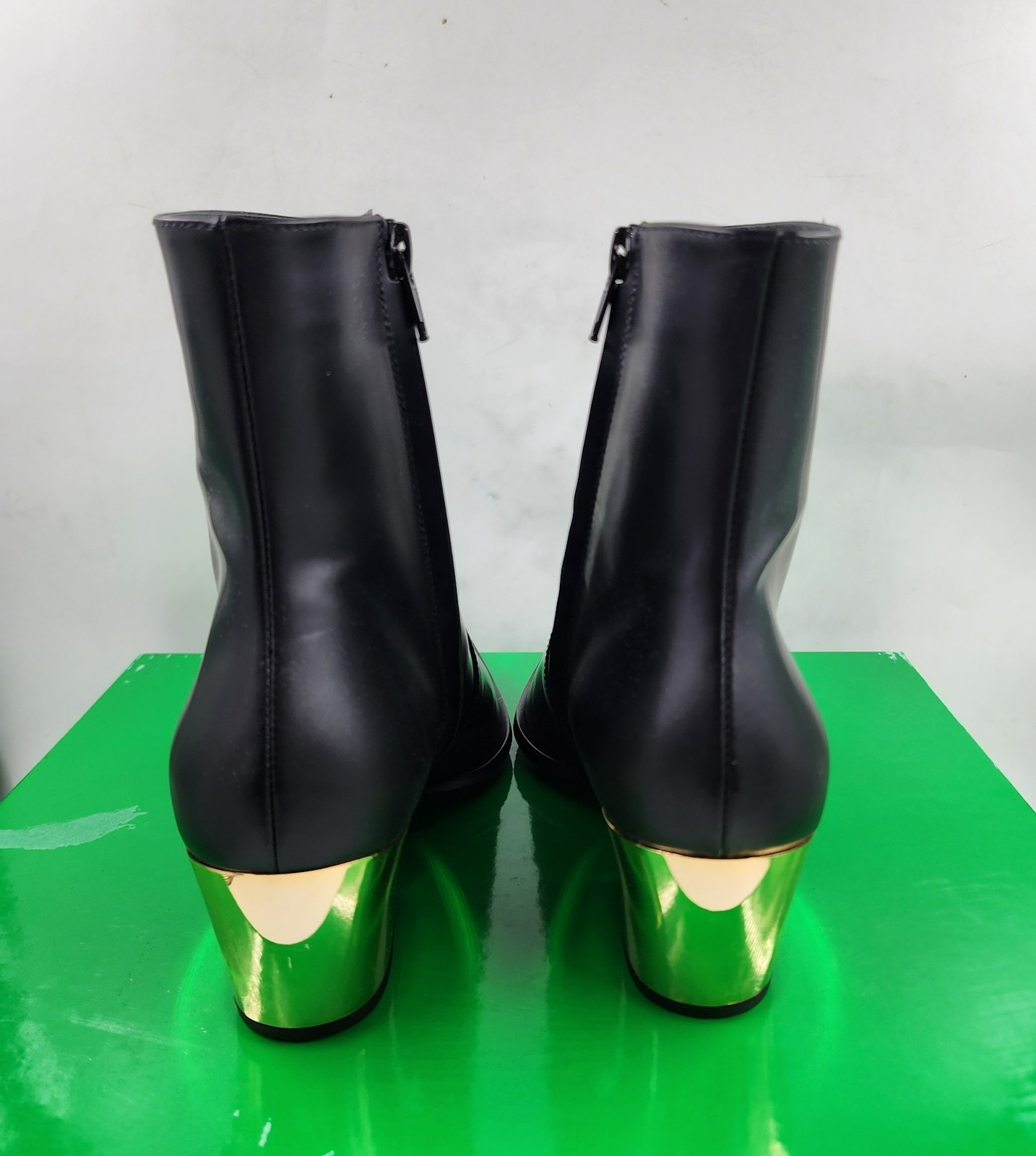 Bottega Veneta Tex Block Heel Booties Women's 36.5/6.5US Black/Gold Side Zip - Picture 5 of 20