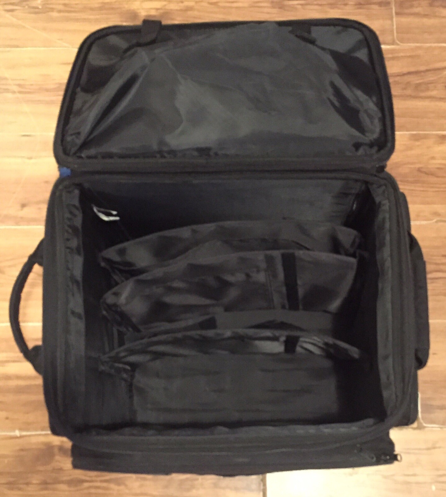 Crop In Style XXL Rolling Storage Case Scrapbook Bead Craft Tote Organizer Black