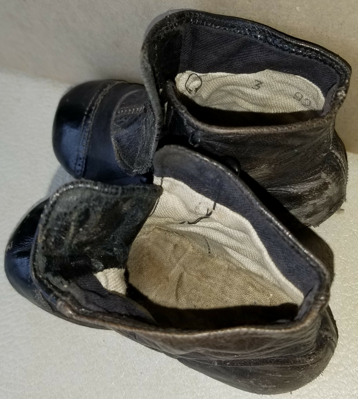 Victorian Edwardian Button-Up Black Leather High-Top Toddler / Baby Shoes