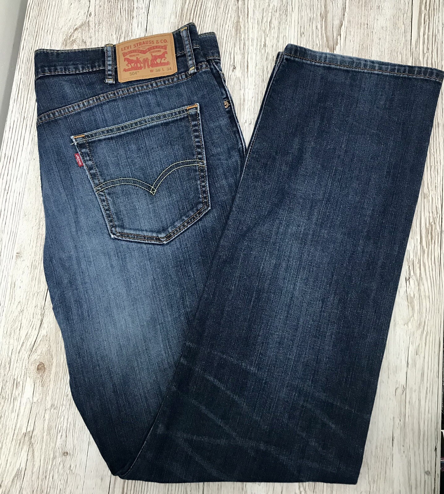 levis 504