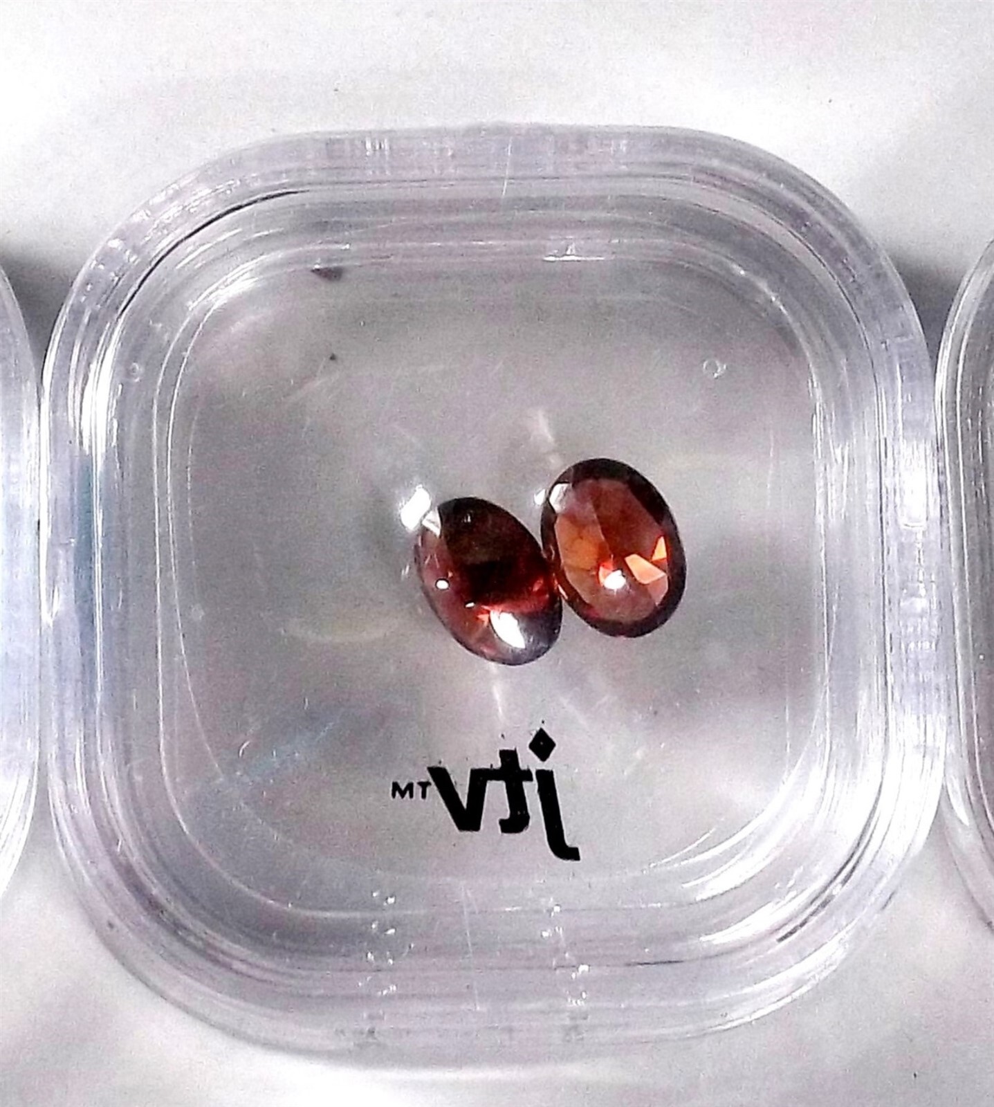 Red Tanzanian Zircon Gem Stone 8x6mm Oval, Matched Set, 3.50
