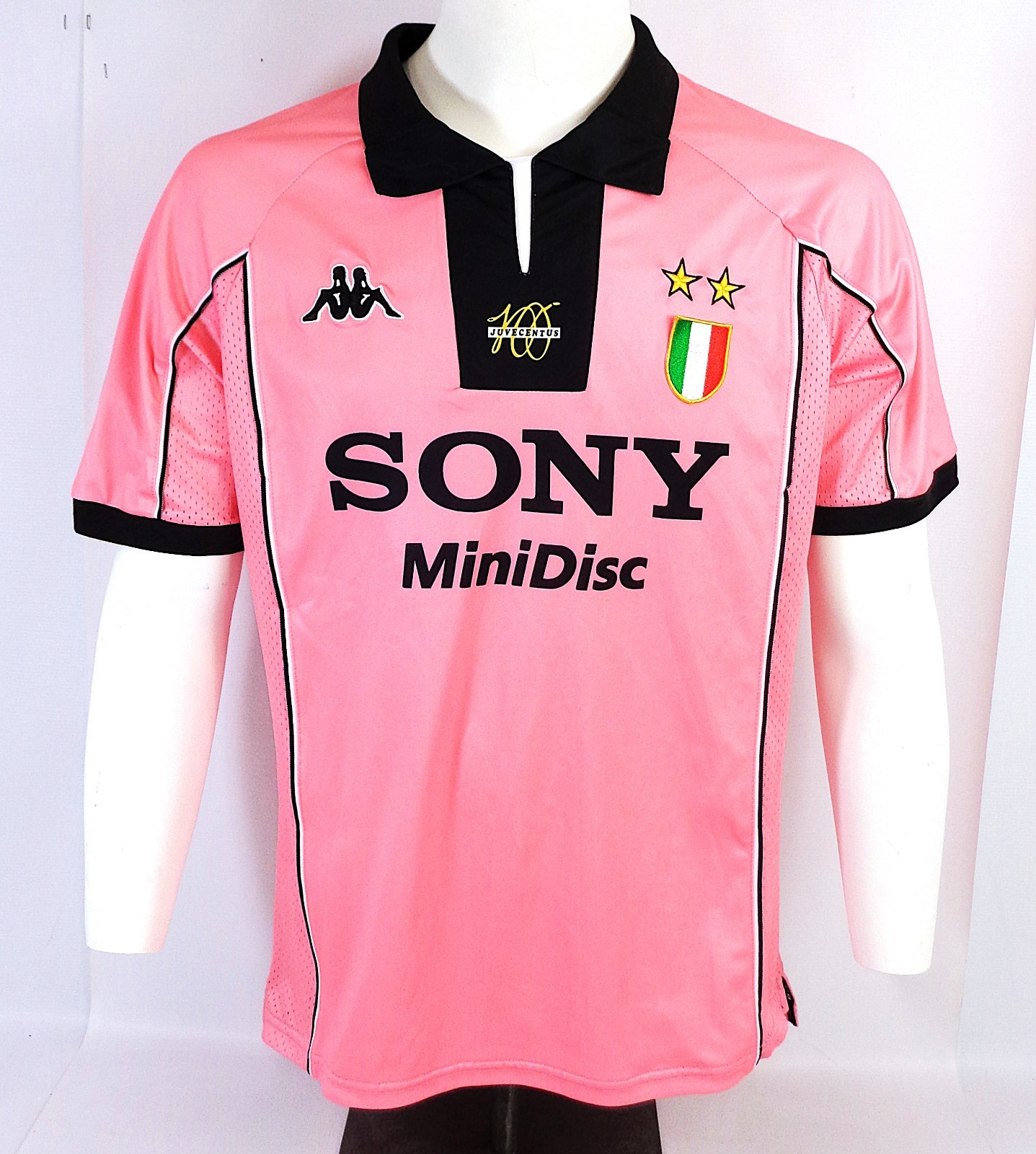Vintage/Retro Juventus 97/98 Replica Pink Centenary KAPPA