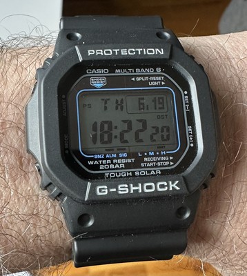 CASIO GW-M5610U-1CJF [G-SHOCK 20ATM Waterproof Solar Wave