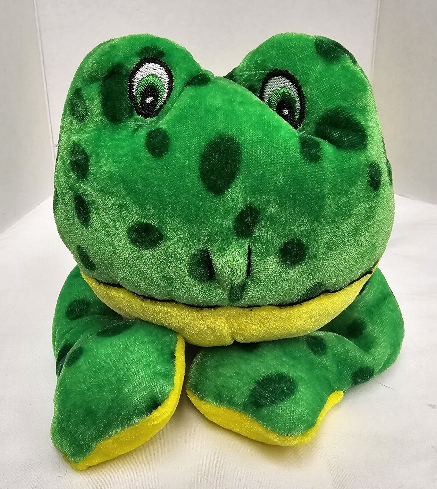Bones Pictures & Toys FROG Plush Stuffed Animal Floppy Big Feet Embroidered 16