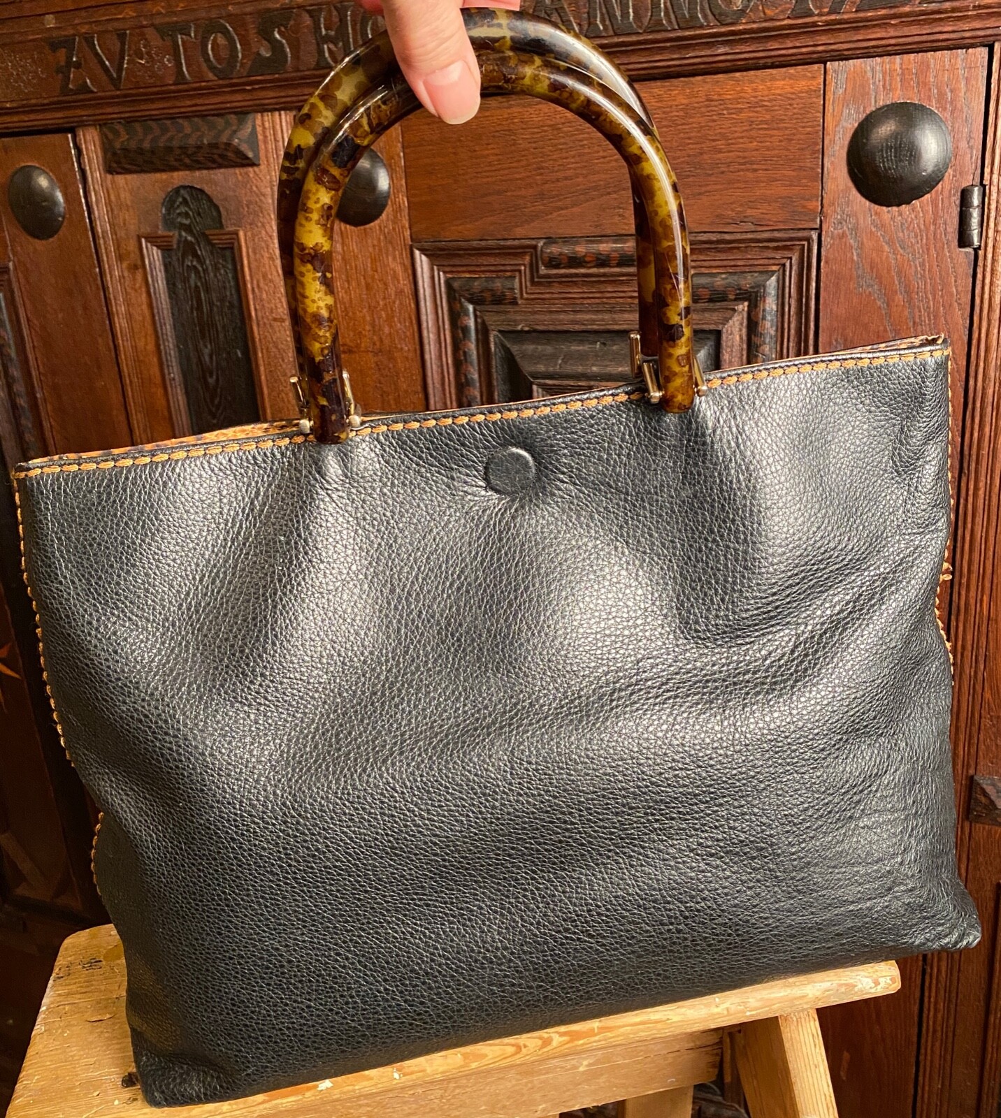 トートバッグ Plinio Visona' Smooth Leather Bauletto Bag With Dual Handles $_57.JPG?set_id=8800005007