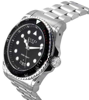 Pre-owned Gucci Dive Xl Stainless Steel Swiss Quartz Movement Ya136208a 200m Mens Watch