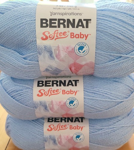 Yarn 5oz Pale Blue Light Acrylic