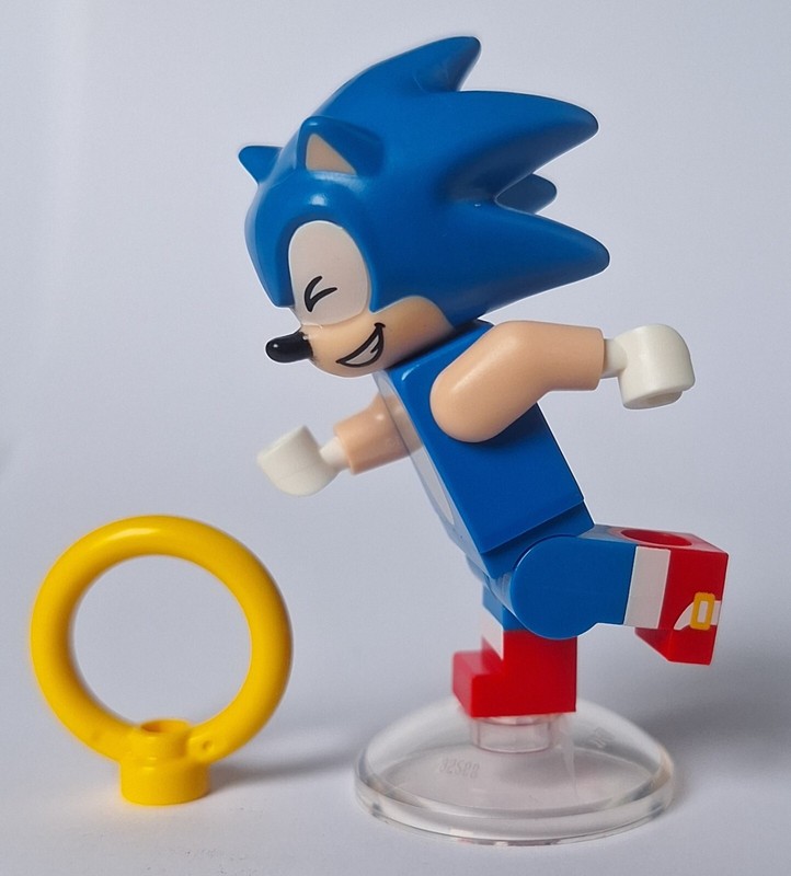 LEGO Sonic The Hedgehog MINIFIGURE from Sonic's Green Hill Zone