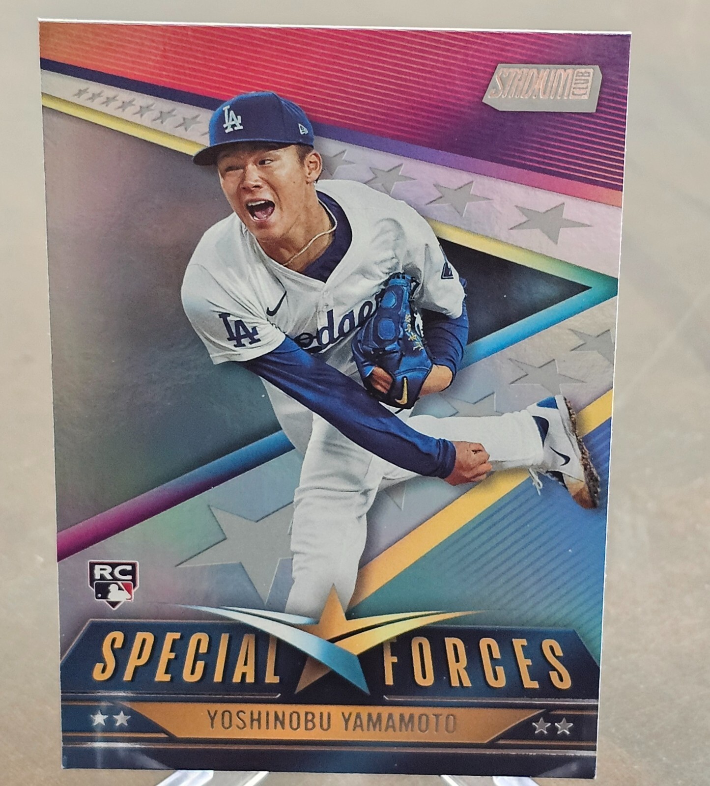 2024 Topps Stadium Club Yoshinobu Yamamoto Special Forces 2024 Topps Stadium Club Yoshinobu Yamamoto Special Forces