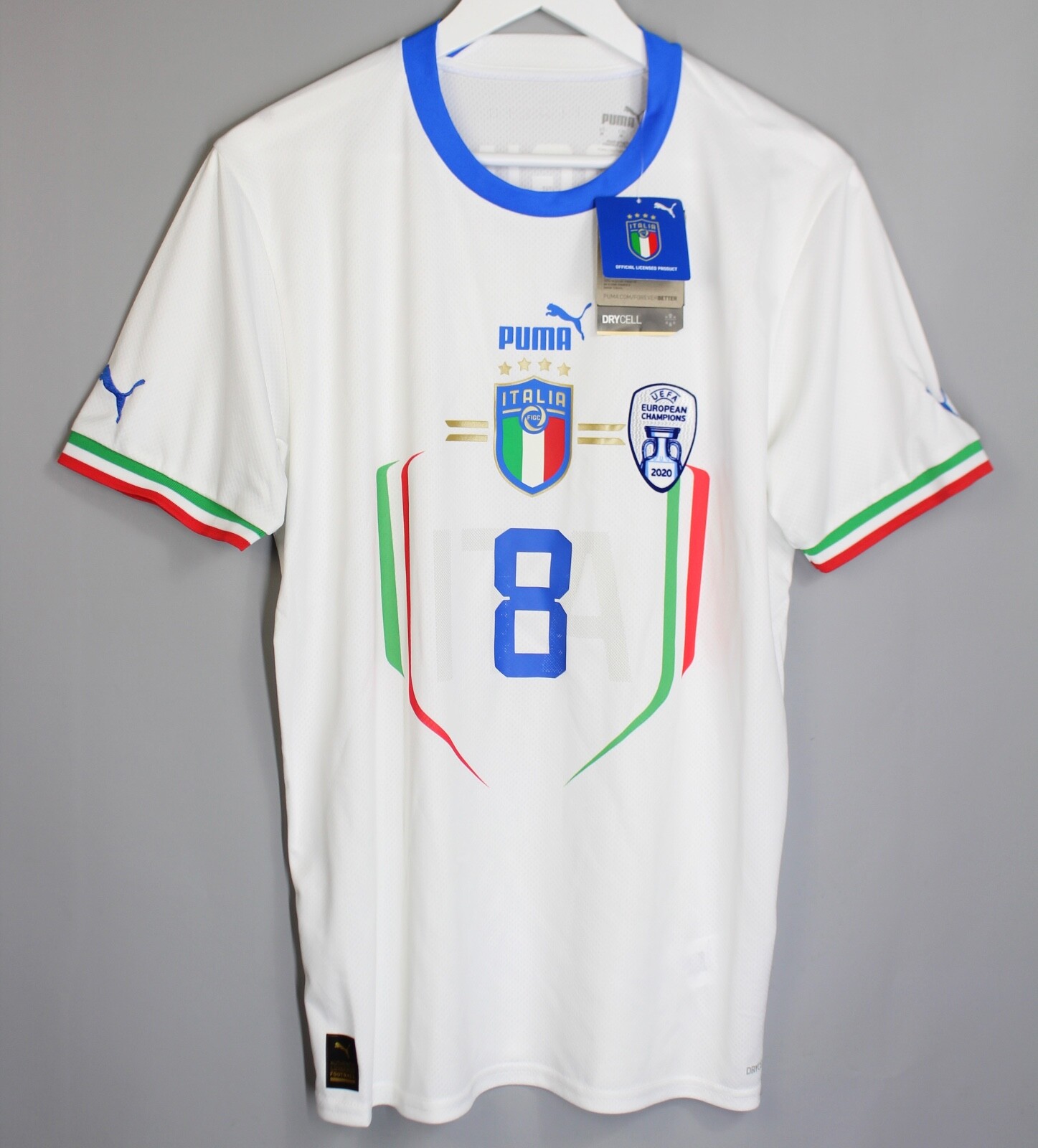 PUMA イタリア代表 Jorginho 8番 シャツ L PUMA イタリア代表 Jorginho 8番 シャツ L - メルカリ
