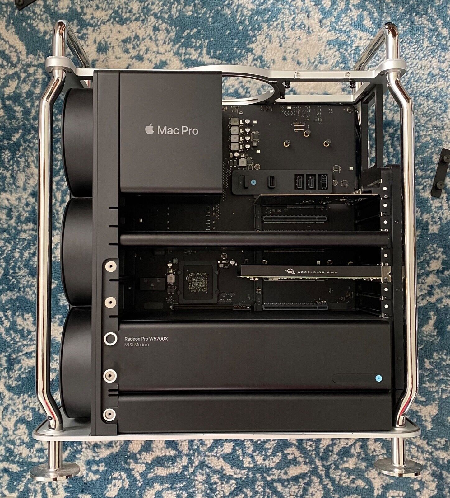 Apple Mac Pro 2019 7,1 24-Core W5700X MPX 96GB 2TB SSD 8TB Apple Mac Pro 2019 7,1 24-Core W5700X MPX 96GB 2TB SSD 8TB