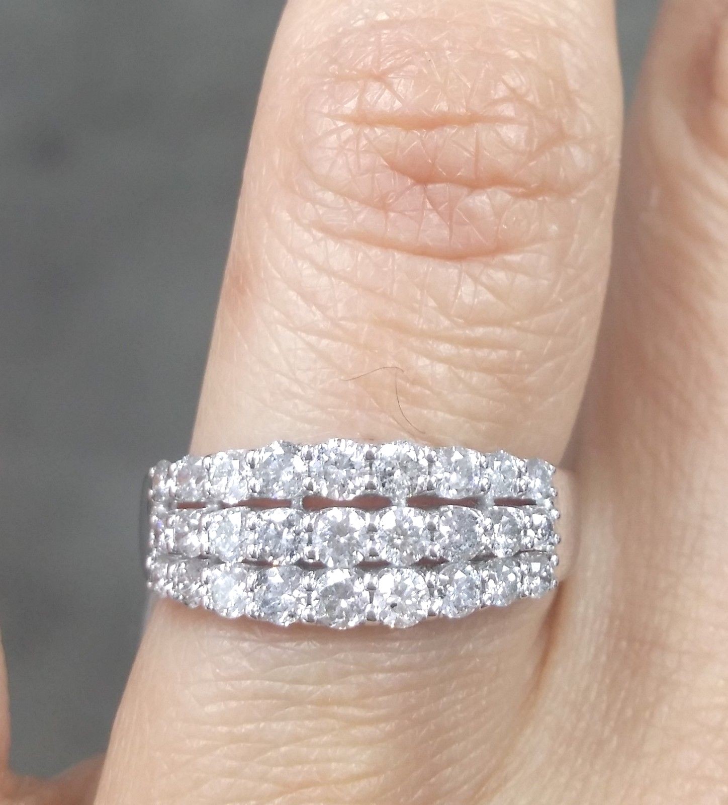 Pre-owned Handmade Deal 1.05ctw Natural Round Diamond Ladies Engagement Wedding Band Ring 14k Gold. In White