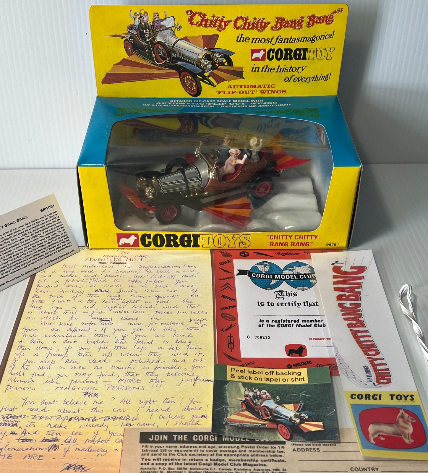 Chitty Chitty Bang bang near mintコーギートイズ Corgi Toys 1:43 CHITTY CHITTY BANG BANG Movie TV Car +
