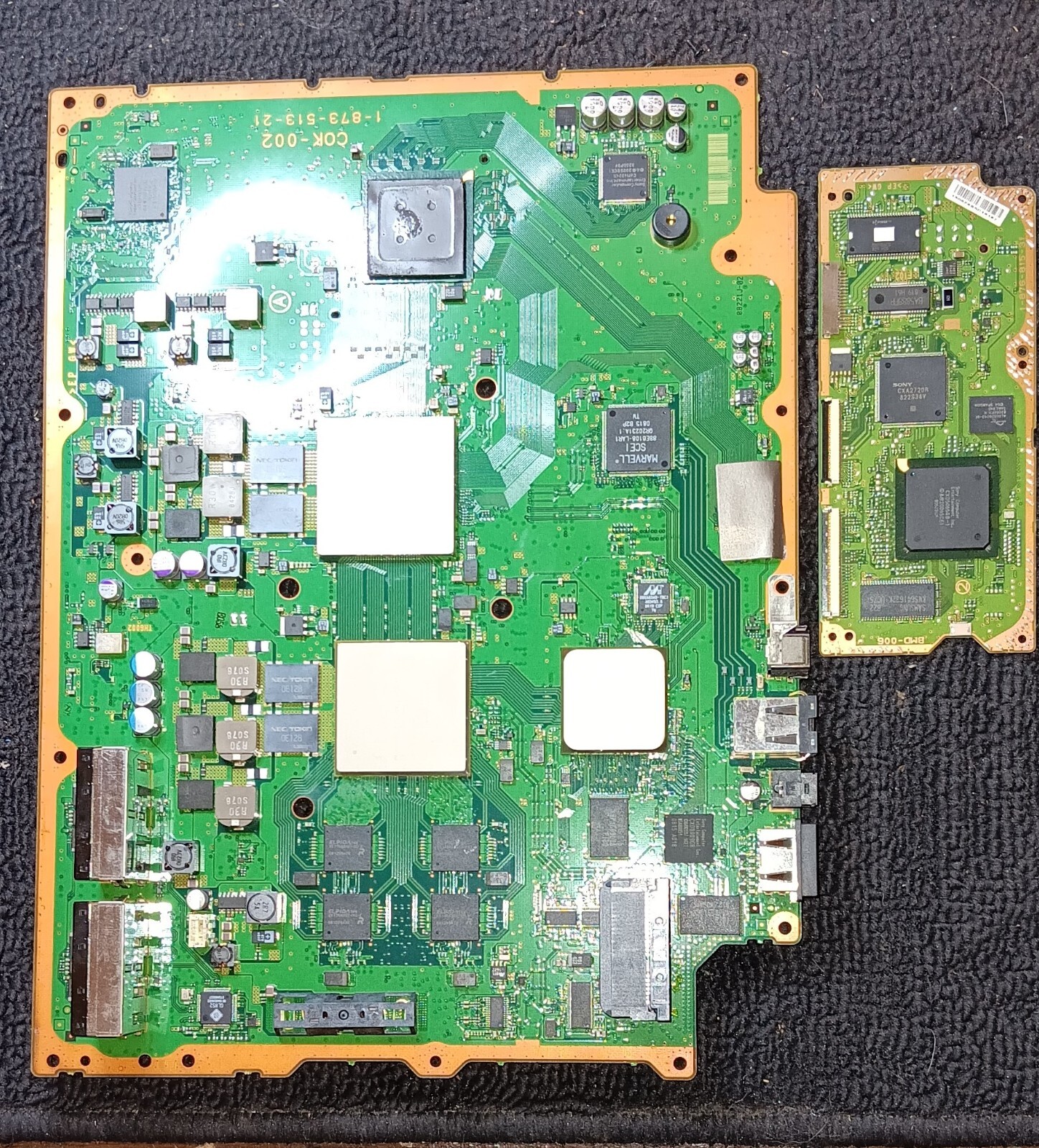 Sony PlayStation 3 (PS3) CECH-E01 Motherboard COK-002 with
