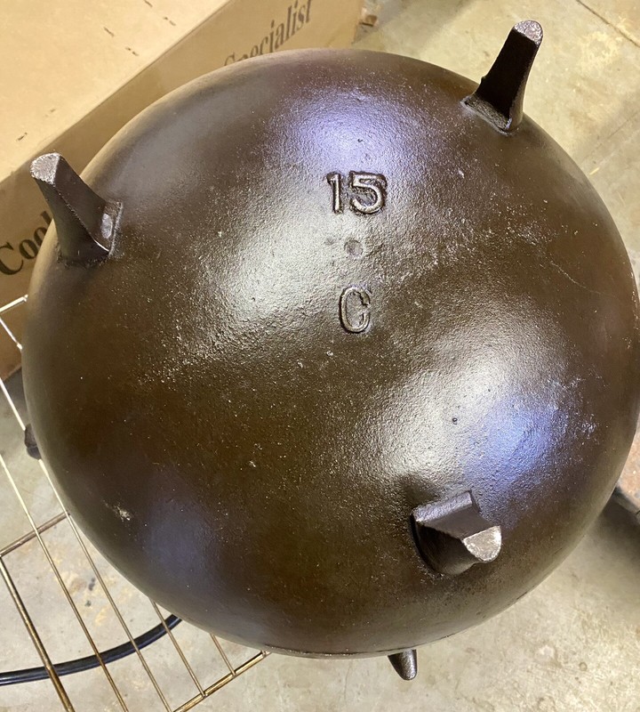 15 C Cast Iron Cauldron Kettle