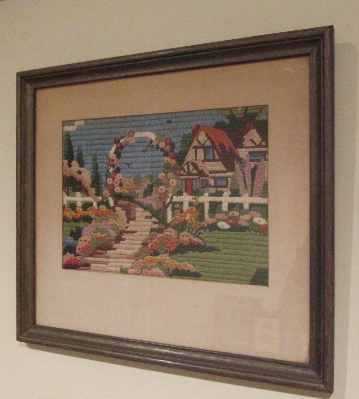 Vintage Framed Long Stich Embroidery COUNTRY COTTAGE WITH GARDEN