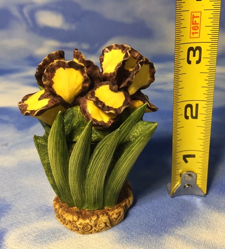 Retired Harmony Kingdom Garden 