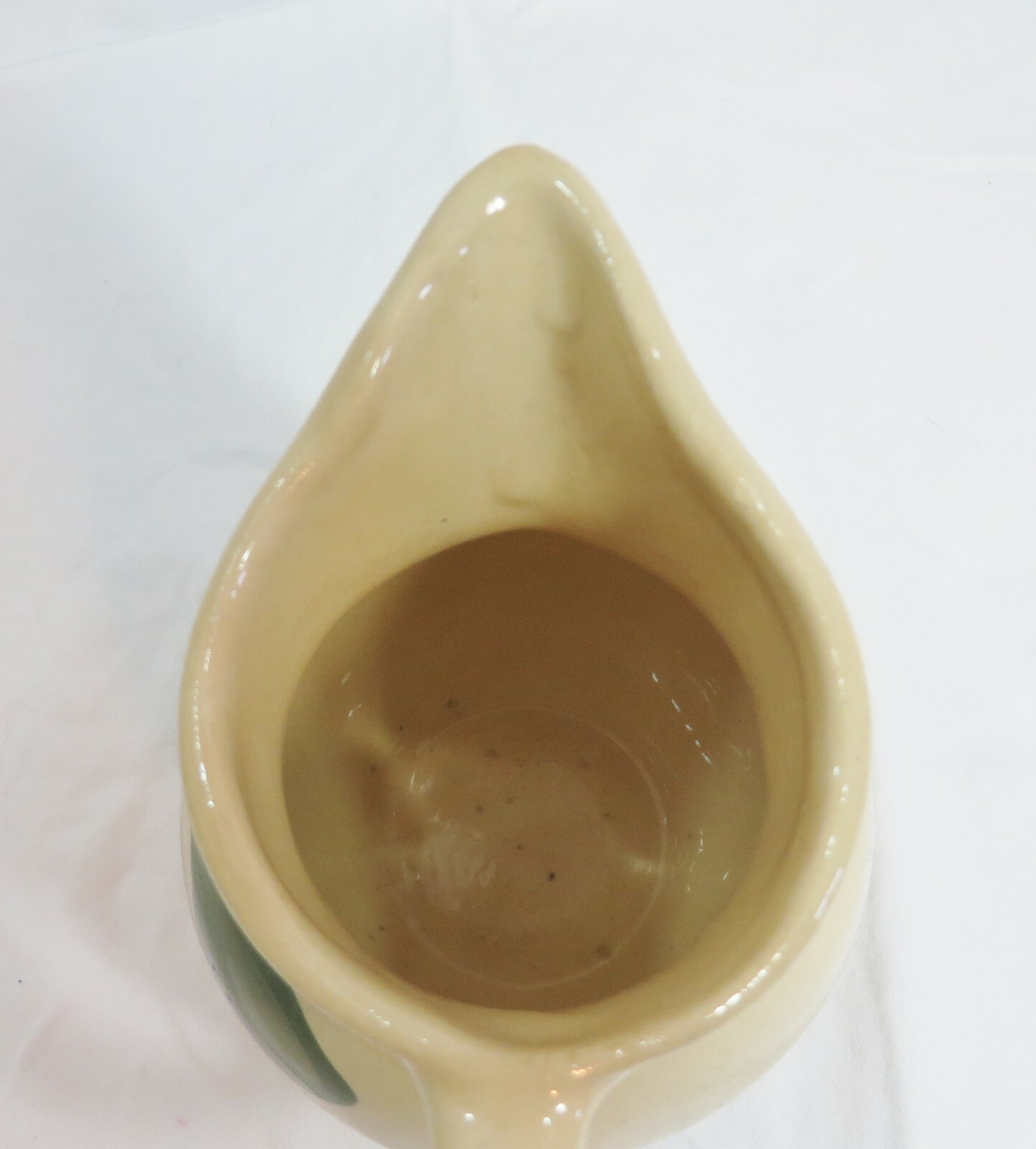VINTAGE CREAMER USA MADE APPLE PATTERN