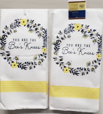 Set of 2 Same Microfiber Towels (15''x25'') BEES WREATH,YOU ARE THE BEE'S KNEES,GR
