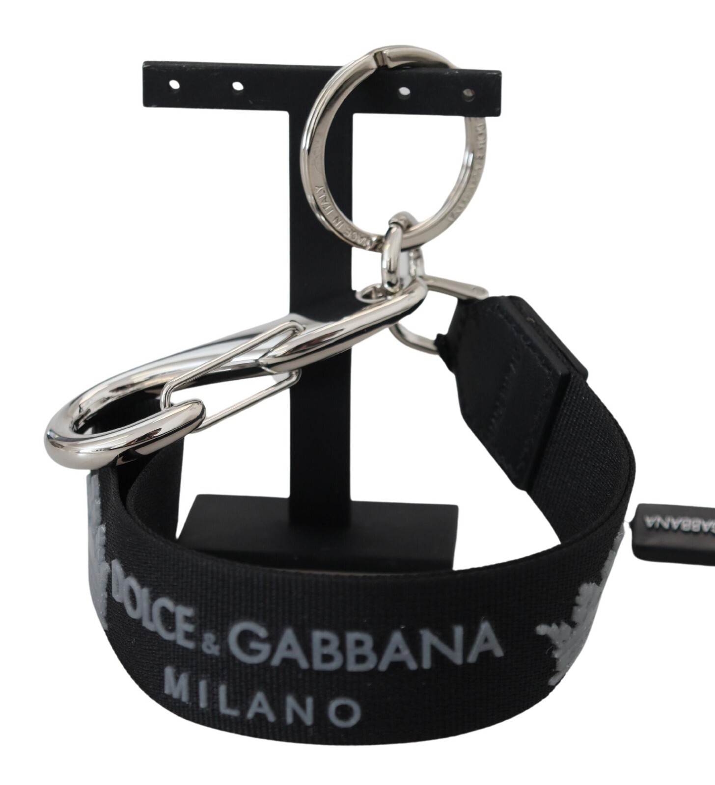 

Брелок DOLCE - GABBANA, черный полиэстер с логотипом, серебряный тон, латунный брелок 300 долларов США