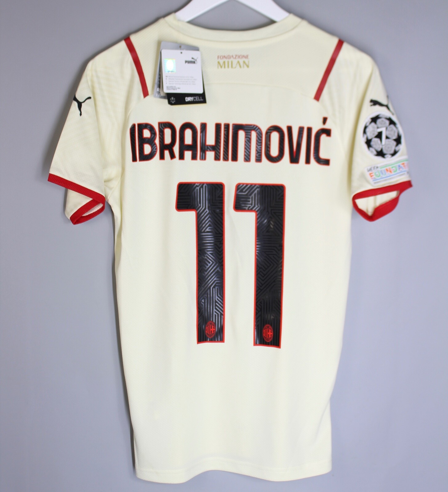 ACミラン IBRAHIMOVIĆ シャツ 11番 Zlatan Ibrahimovic #11 AC Milan 2022-23 White Away Jersey