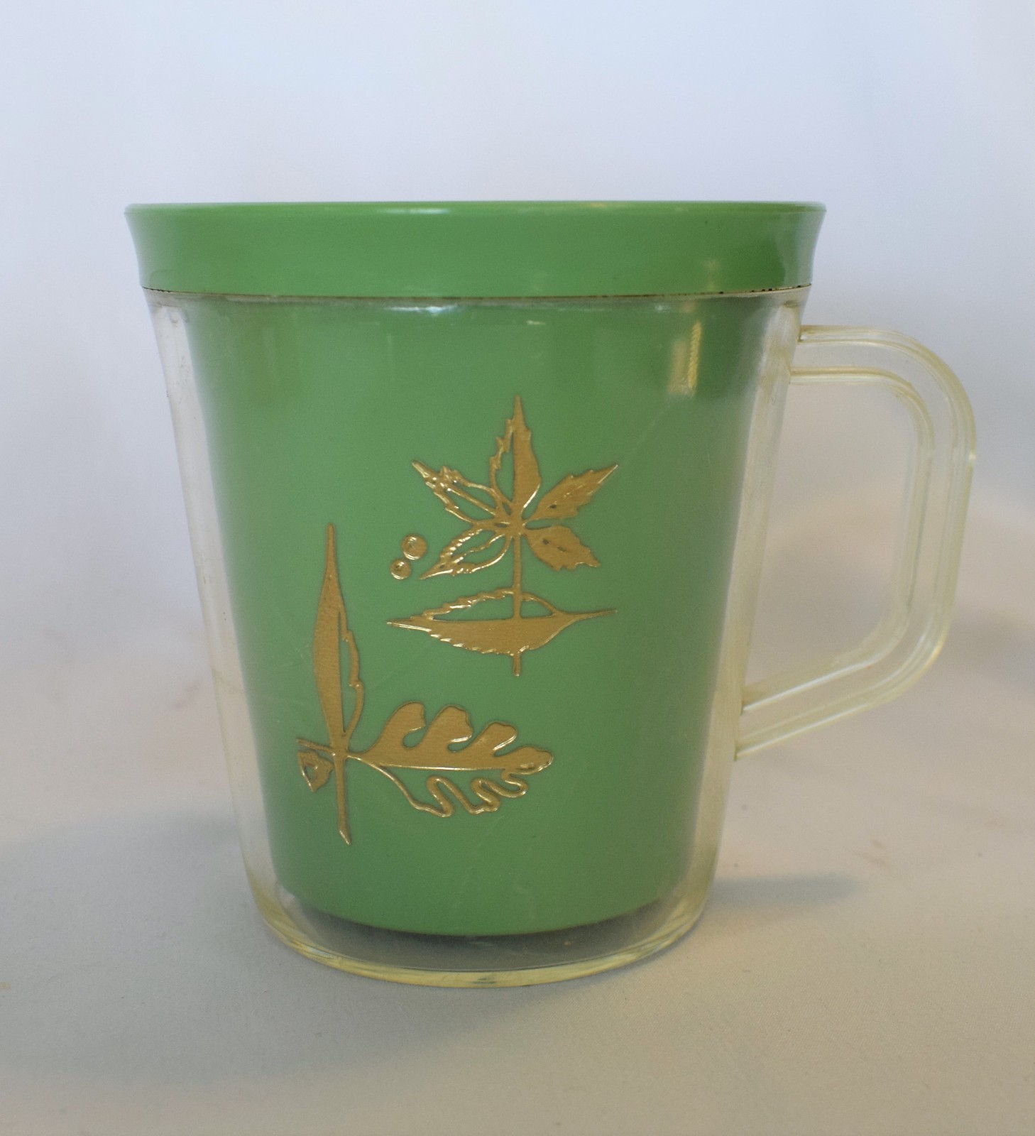 Vintage Lot / Set Mid-Century Plastic Cups / Tumblers / Mugs w/ Gold Flowers