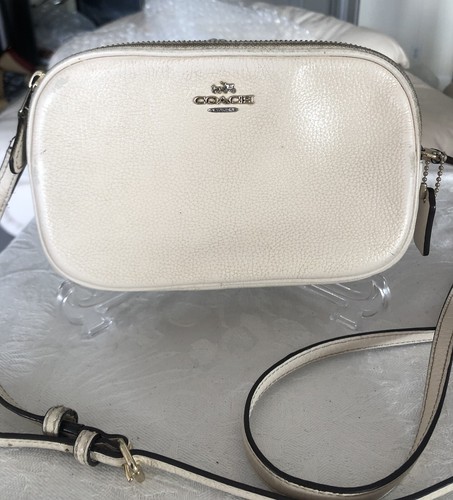 Vintage COACH # K1677 F65988 Mini Camera Pouch Ivory Pearl
