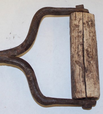 VINTAGE WOOD HANDLE ICE HAY HOOK FARM TOOL IMPLEMENT 16