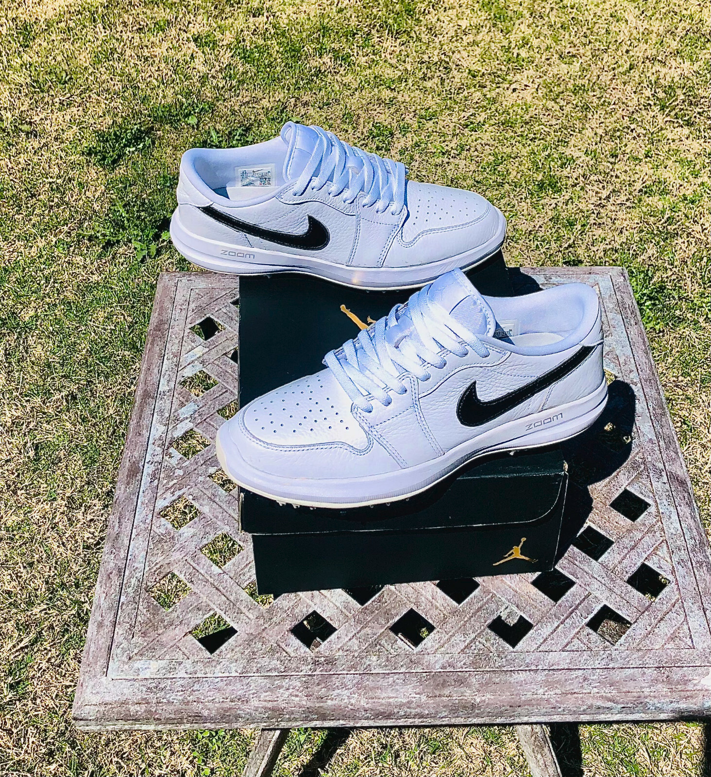 Custom Air Jordan 1 Low Golf with Air Zoom Victory Golf Sole Custom Air Jordan 1 Low Golf with Air Zoom Victory Golf Sole
