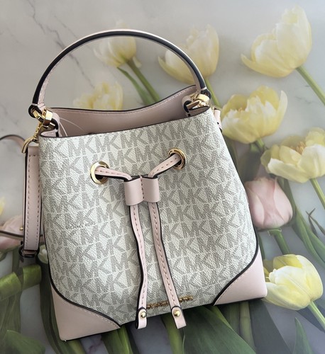 ショルダーバッグ・ポシェット MICHAEL KORS Mercer Small Logo Bucket Bag Mercer Small Logo Bucket Bag | Michael Kors [US]