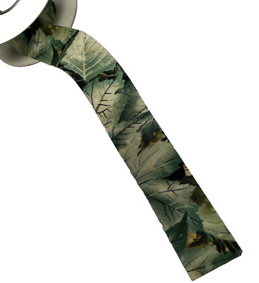 Vintage Designer Dispatch Ribbon Cabot Cove Leafy Green Patterned 1 3/8'' 3.4 Yds