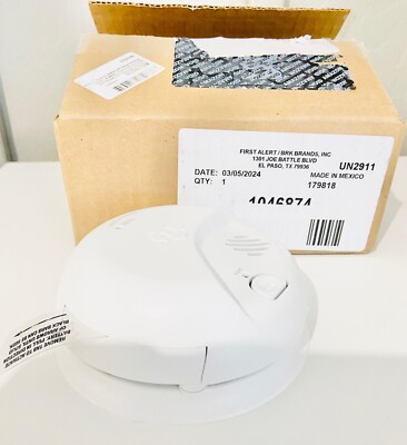 First Alert SMICO100-AC Interconnect Hardwire Combination Smoke & Carbon Monoxid
