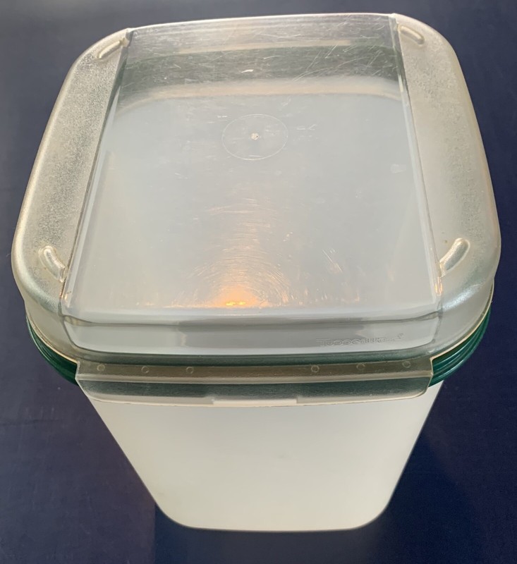 Tupperware Modular Mates Square 4 Bread Bakers Delight, Hunter