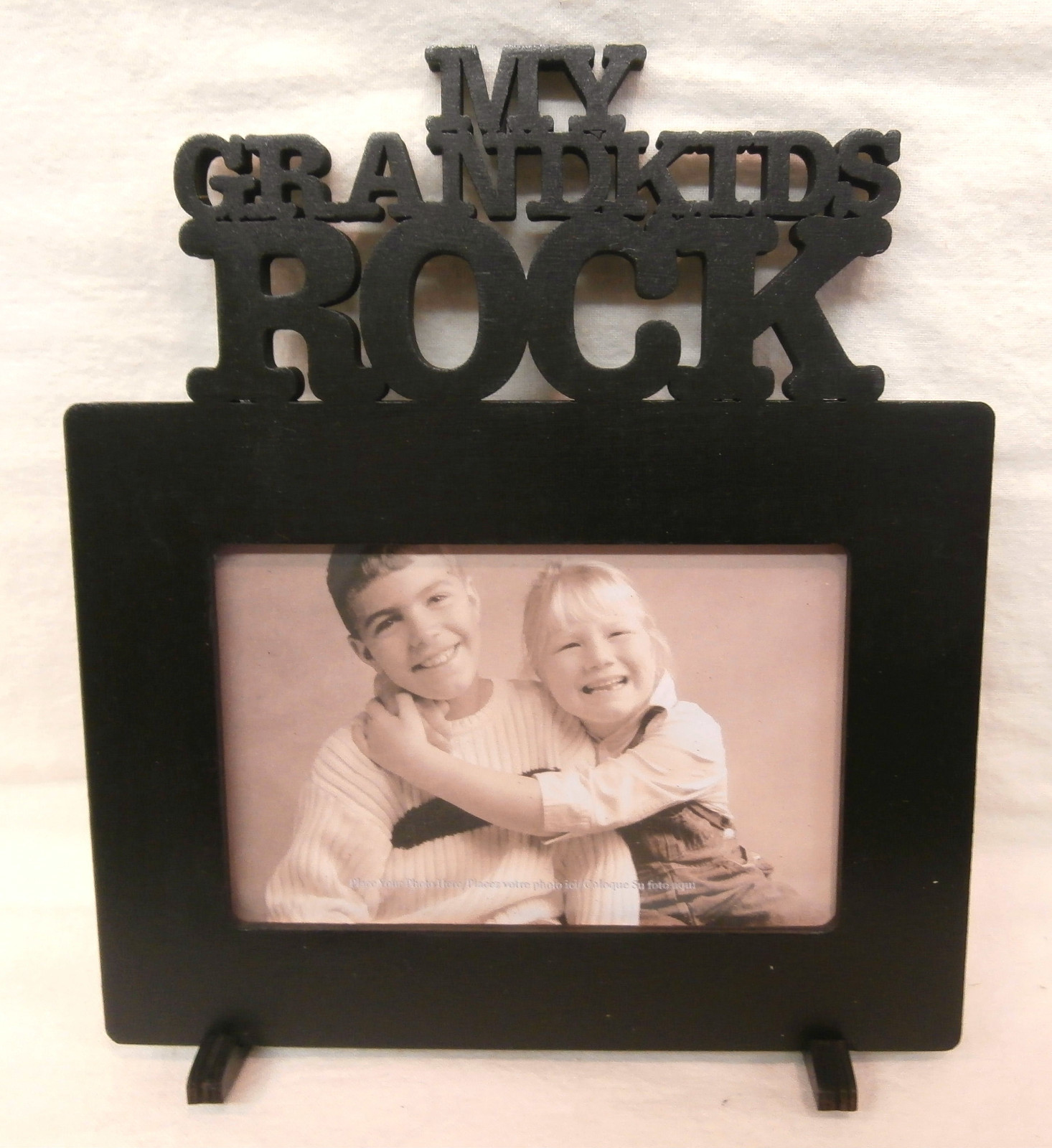 Primitive MY GRANDKIDS ROCK Photo Frame Holder Sign Cut-Out Word Sign Black