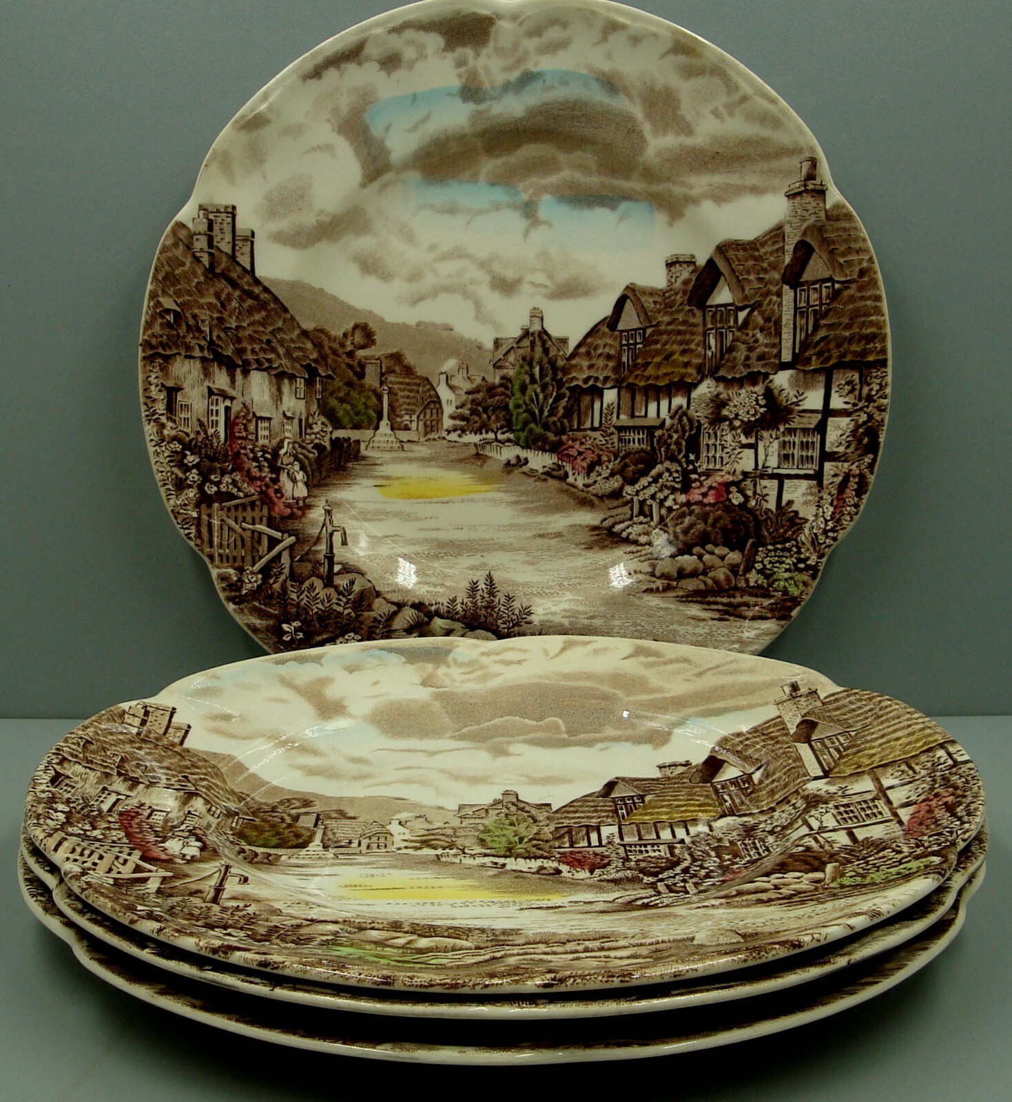 Johnson bros Olde English Countryside ！ Johnson Brothers Olde English Countryside Brown Multi Dinner