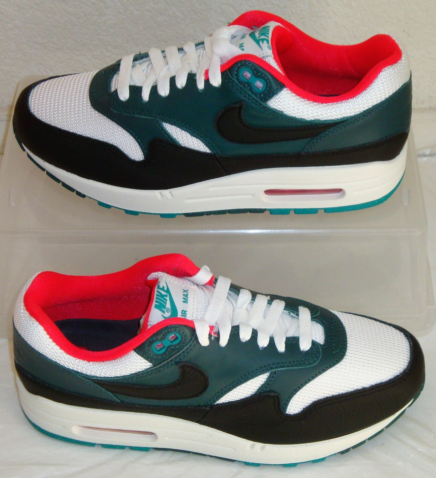 【極美品】NIKE　Liverpool 20/21 NSW Nike Air T-Shirt Nike Liverpool FC 20/21 Stadium Air Max - White | R