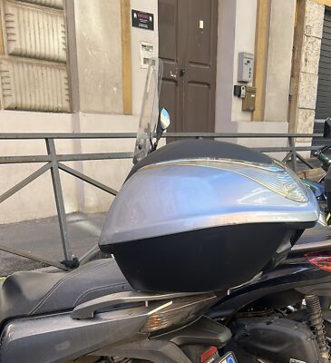 Foto dell'oggetto di un acquirente verificato